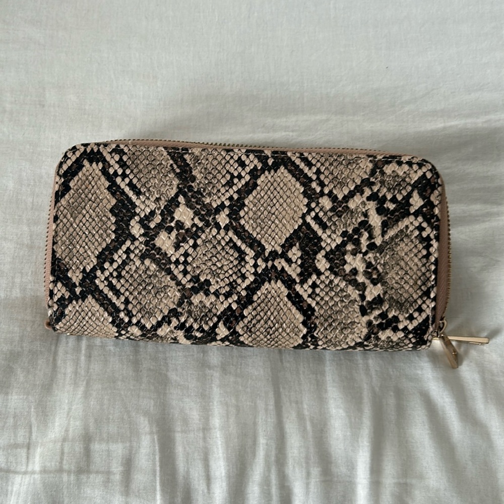 Target wallet